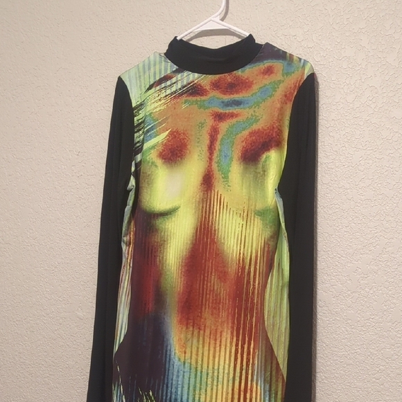Prettylittlething multicolor body print long sleeve midi dress - Picture 3 of 9